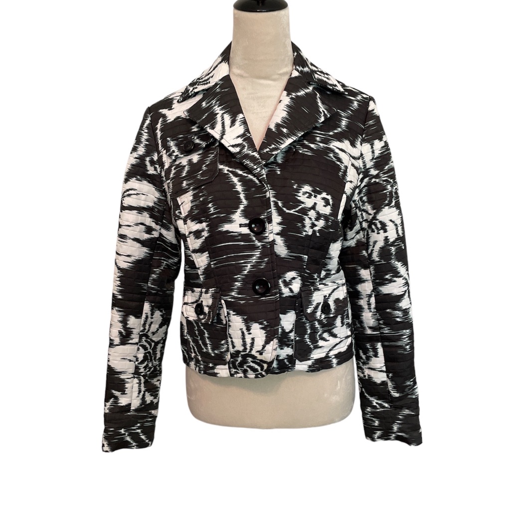 Harve Bernard By Bernard Holtzman Cropped Blazer Harve Bernard By Bernard Holtzman Cropped Blazer